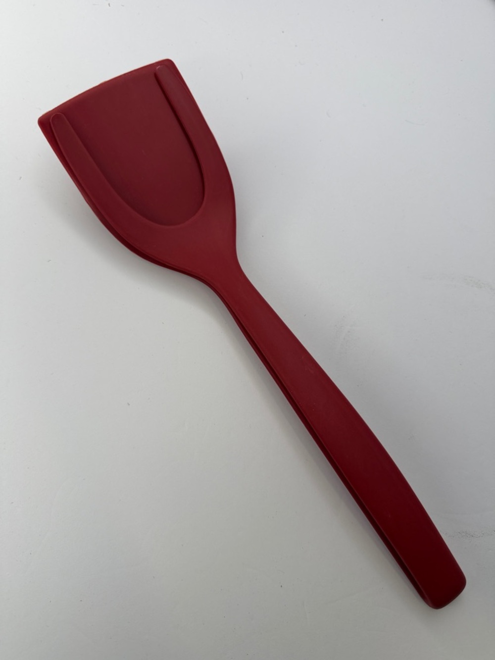 Source Unknown Red Silicone Turner Spatula